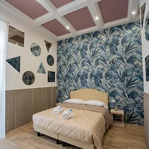 Pc Boutique H Centro, By Clapa Group Νάπολη